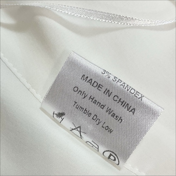 NWT Alieva Carla Crop Structured Crepe Top - Picture 10 of 13